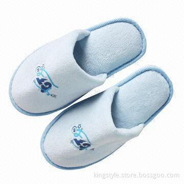 Comfortable Hotel Slippers, Customized Logos/Sizes and OEM/ODM Orders are Accepted